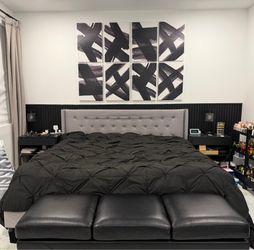 King upholstery bed