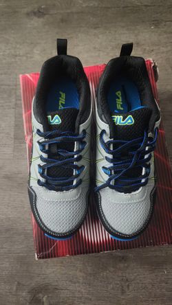 Fila - At Peak - Boys Size 3 - Brand New