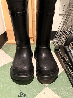 BALENCIAGA X CROC BOOTS MENS 45