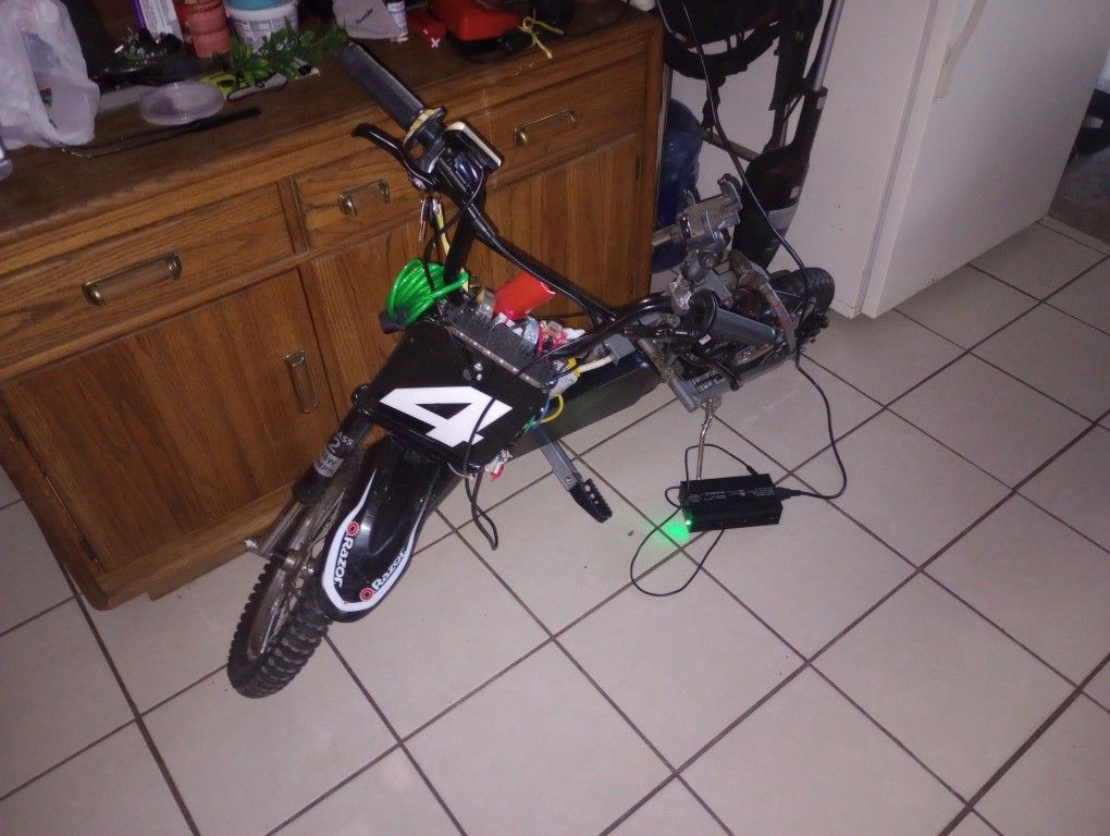 Modded Razor 60v Read Description 