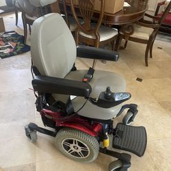 Jazzy 614 Electric Wheelchair