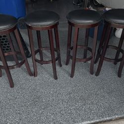 Swivel Bar Stools
