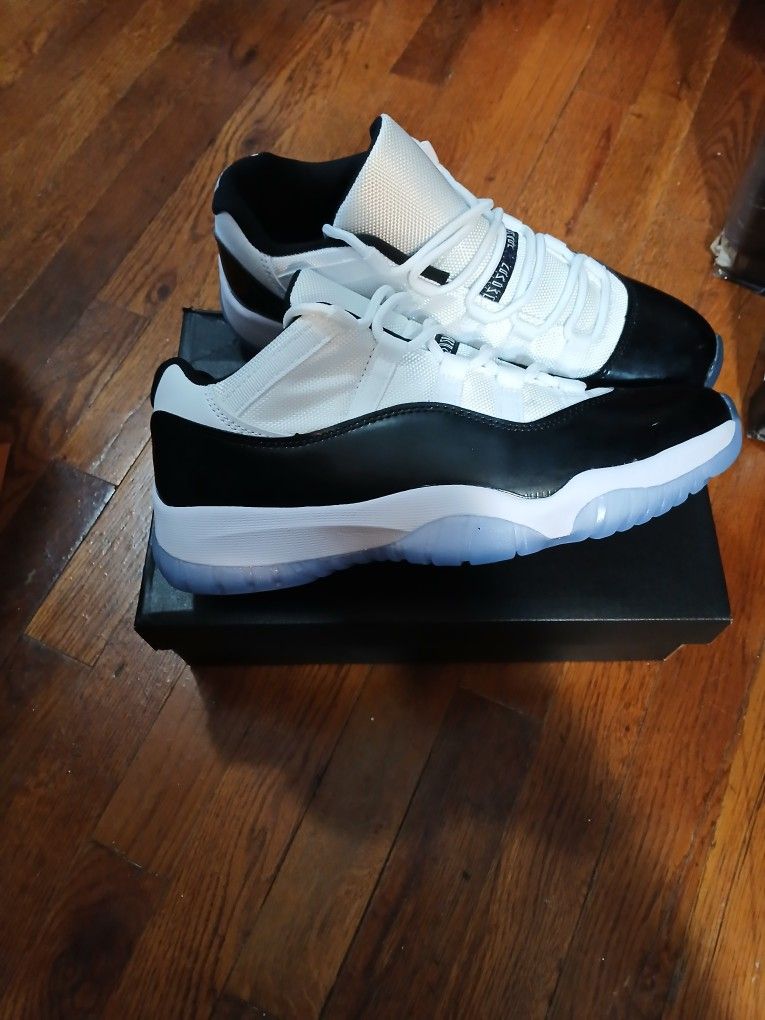 Jordan 11s Size 10