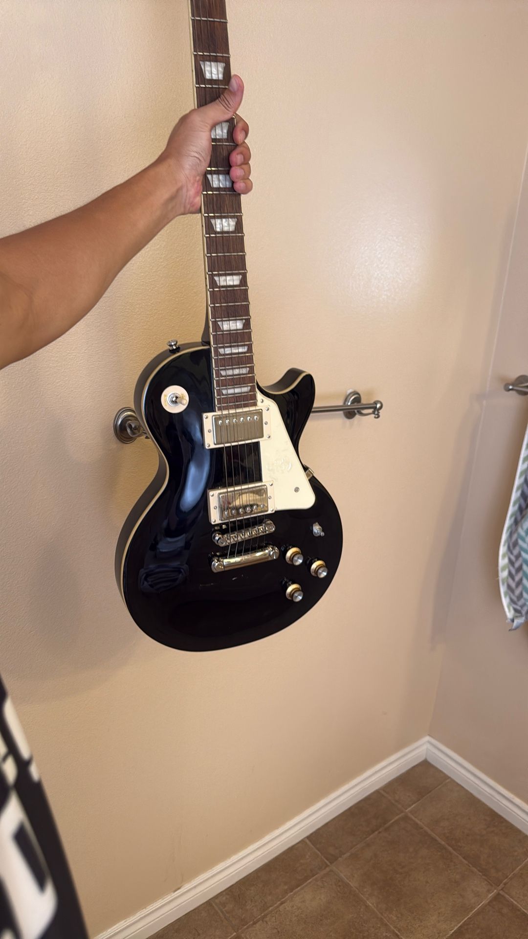 Epiphone Les Paul Standard Electric Guitar – 2021, Black
