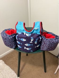Speedo child  swim vest with arm floats