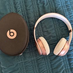 Beats Solo 3 Wireless Headphones Rose Gold
