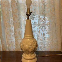 2 vintage lamps 