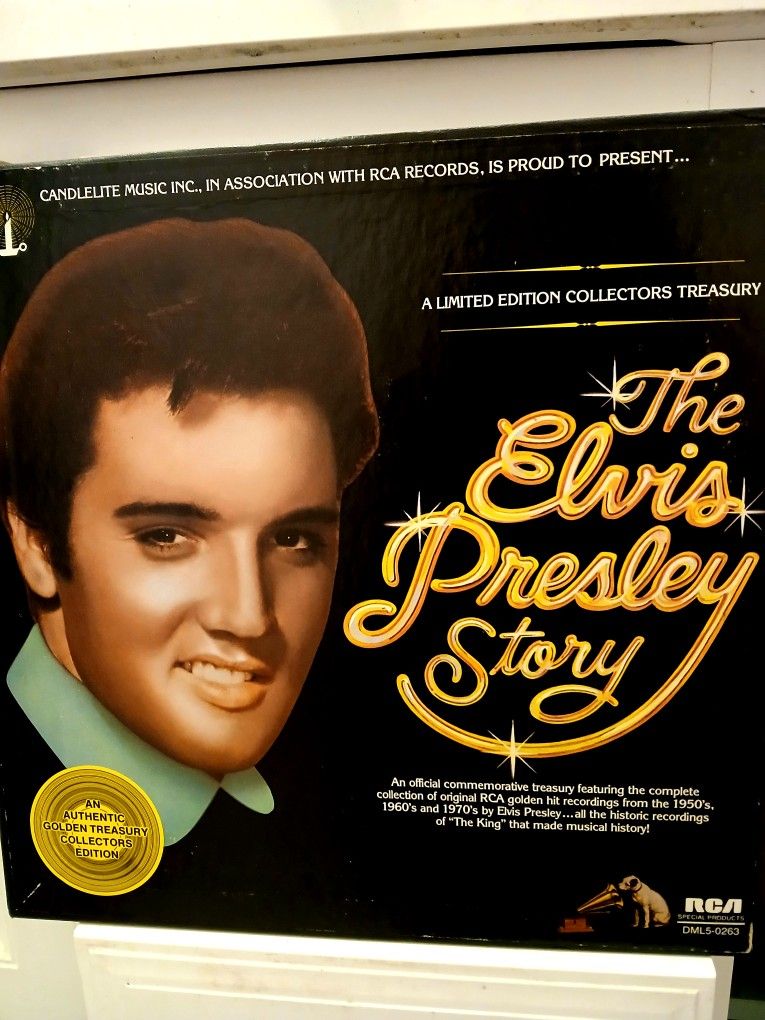 Limited Edition 1977 THE ELVIS PRESLEY STORY Commemorative RCA 5-LP BOXSET