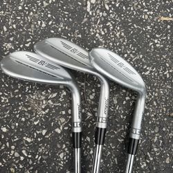 Titleist sm11 wedges Brand new -FULLSET  (52,56,60)