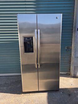 GE Refrigerator