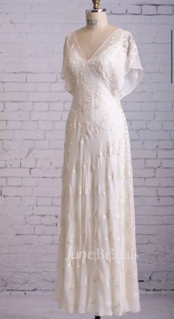 June bridals size 4 wedding dress
