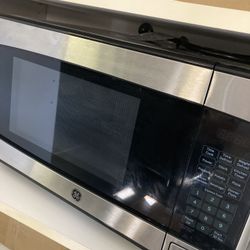  GE 1.1cu-ft 950w Countertop Microwave