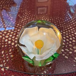Beautiful Glass Floral Paperweight