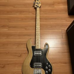 1980/81 Peavey USA T40 Bass Guitar - Natural
