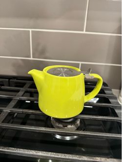 Small loose leaf teapot