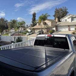 BAK-448227 - BakFlip MX4 Hard Folding Tonneau Cover