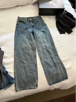Baggy jeans