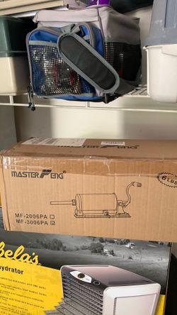 Sausage Stuffer 6 LB  New