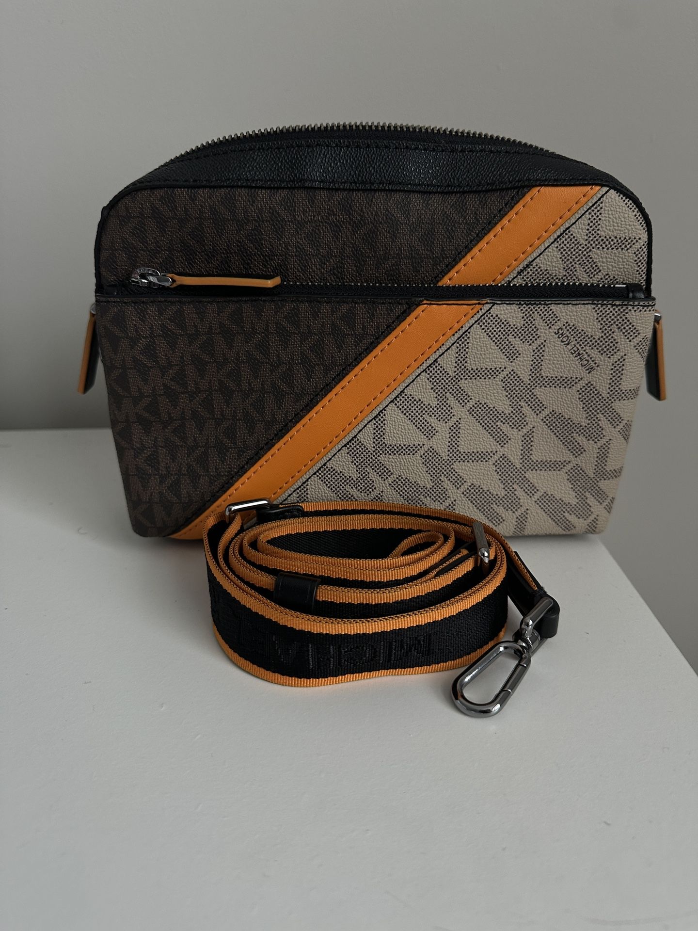 Men’s Michael Kors Crossbody