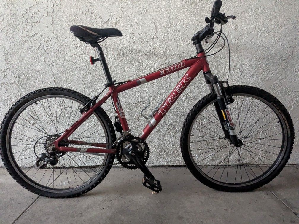 Trek Mountain Bike 