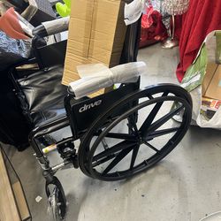 Drive Medical Silver Sport 11 Wheelchair