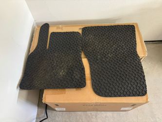 Tesla Model Y Floor Mats