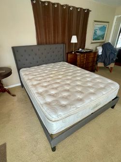 Queen pillow top mattress