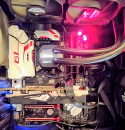 High End Liquid Cooling Gaming PC Intel Core i7 CPU 16GB RAM 512GB SSD ATI Radeon 8GB Graphics Windows 11