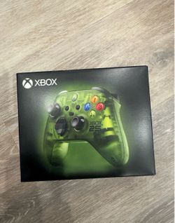 XBOX 25th ANNIVERSARY CONTROLLER BRAND NEW IN HAND !!