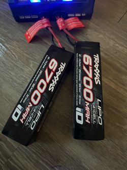 Traxxas 6700 Lipo battery and charger