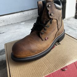 Red Wing Work Boots.      Size 12