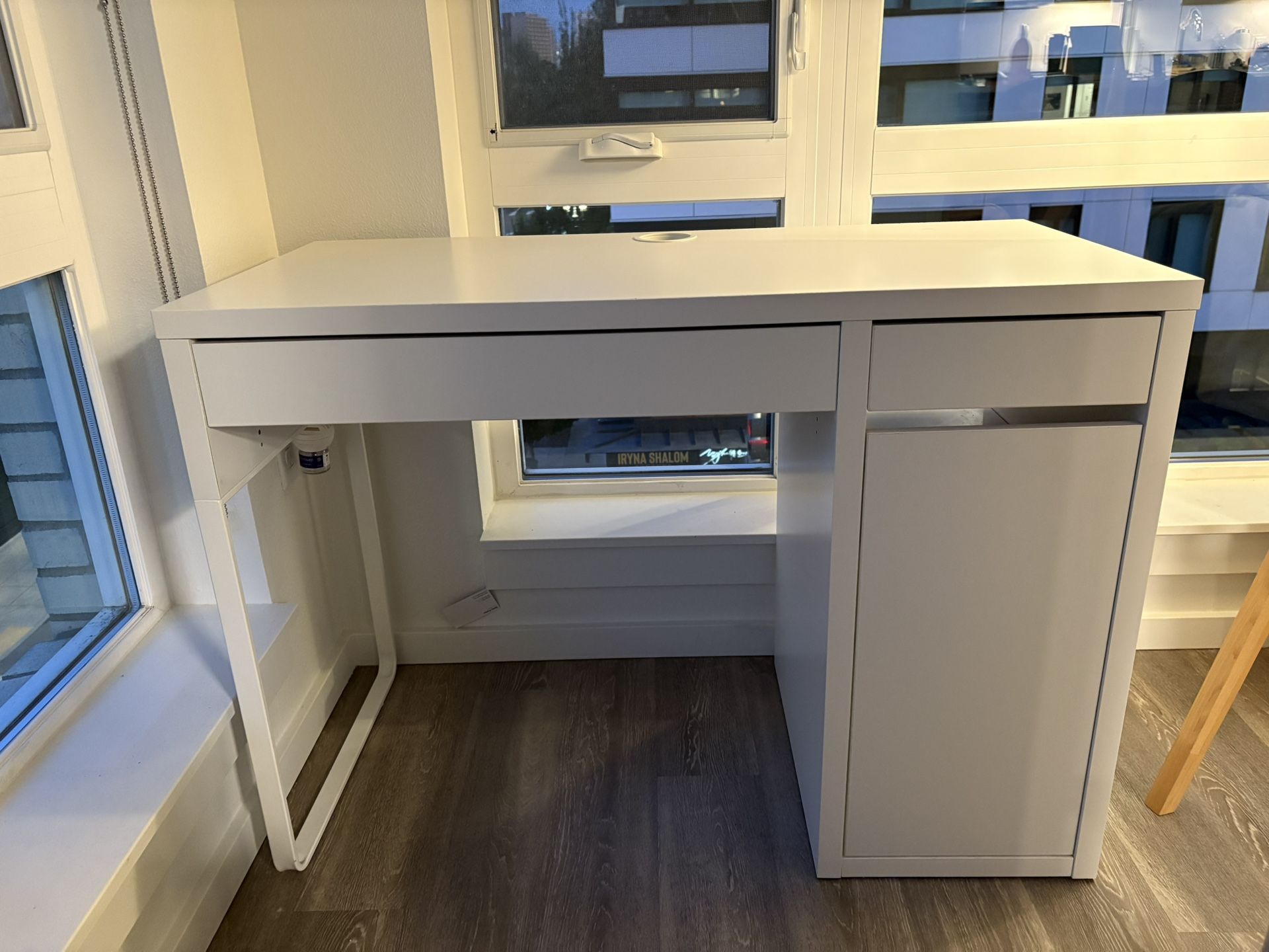 IKEA Micke Desk