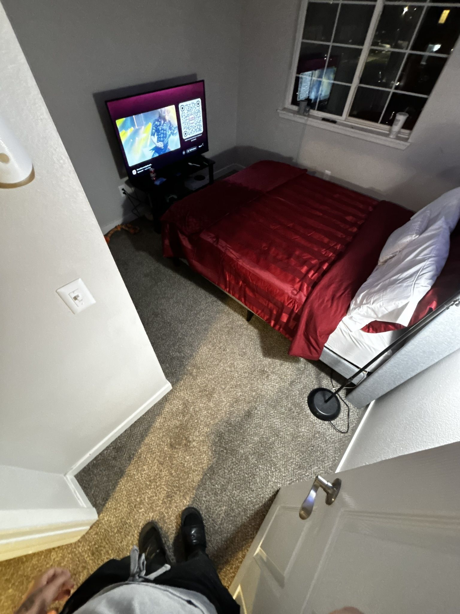 Queen Size Bed Frame 