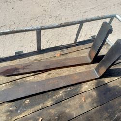 Forklift Forks (Wide)