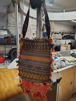 Vintage Handwoven Ethnic / Andean Tribal Crossbody Shoulder Bag w/ Tassels