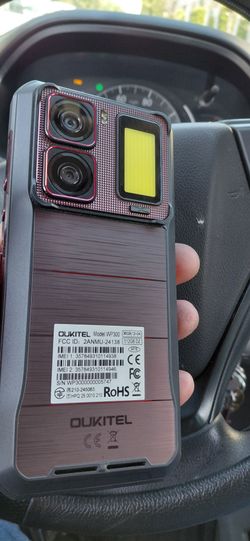 Telefono oukitel