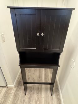 Over the toilet storage