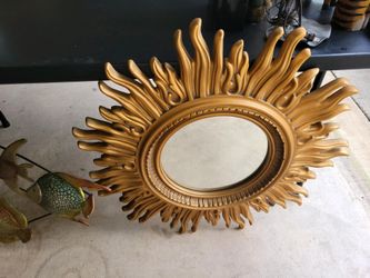 wall mirror