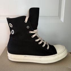 Rick Owen’s DRKSHDW High Top Black Milk