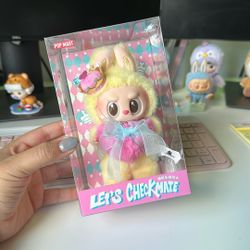 The Monsters LET’S CHECKMATE Labubu 