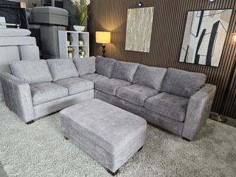 LIKE NEW- Kylie Gray Soft Fabric Sectional with Ottoman SUPER COMFY & CLEAN