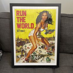Beyoncé : Run The World Poster Framed