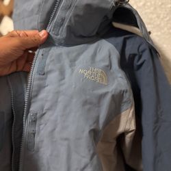 Women’s medium Northface double jacket 
