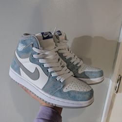 Nike Air Hyper Royal 