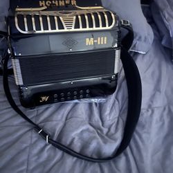 Hohner M-III