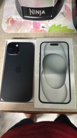iPhone 15 128 GB t-mobile