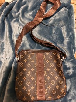 Brown crossbody bag