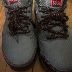 Steel Toe Shoes -New Balance Women 8.5