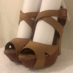 Woman’s Shoe Wedges: Size 7 1/2