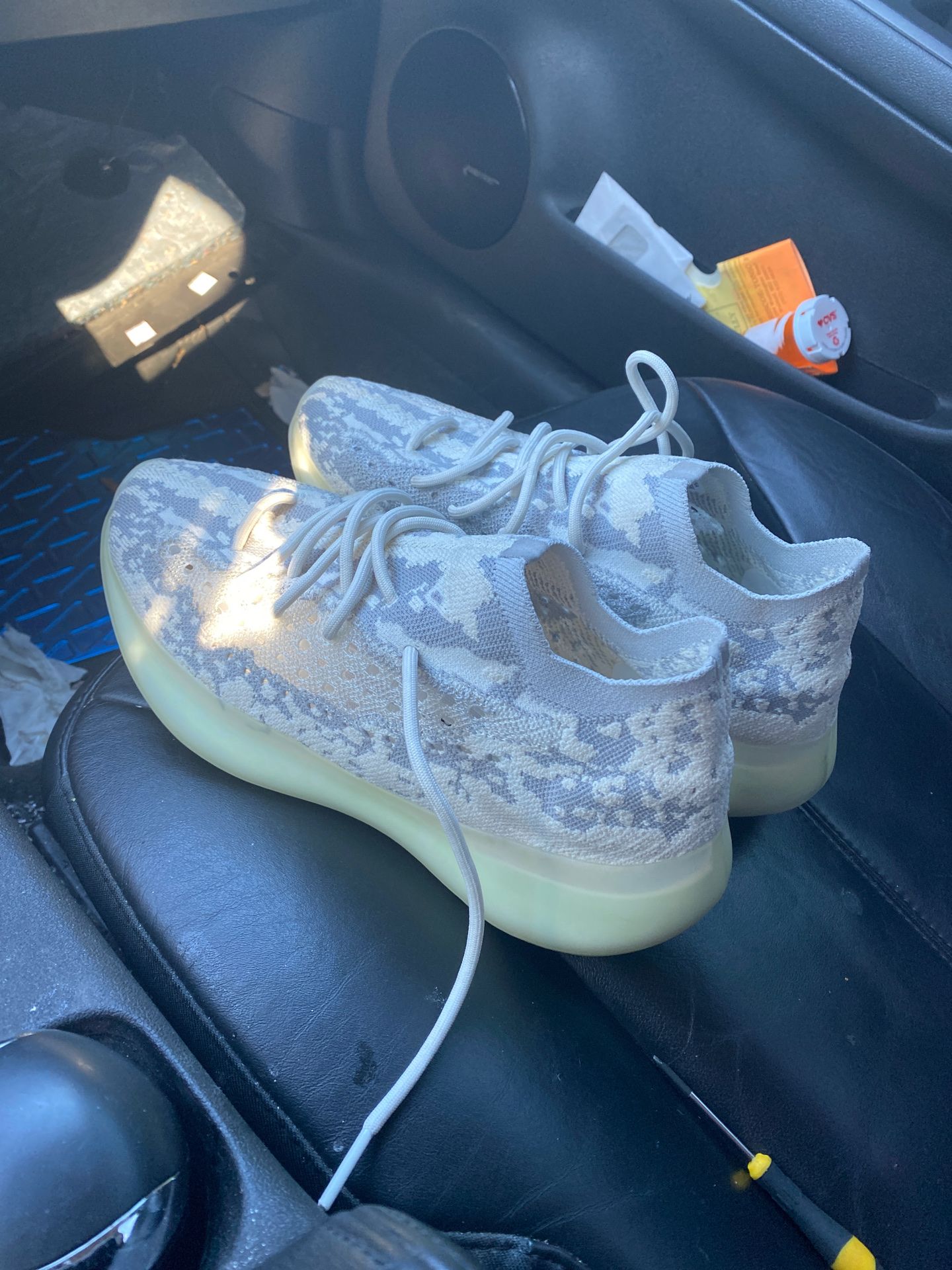 Yeezy 380 alien size